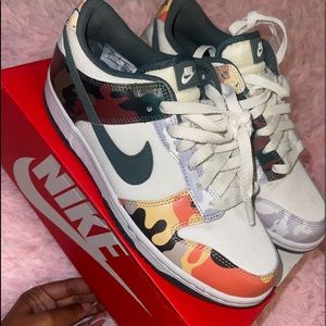 Nike Dunk Low